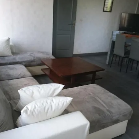 La Varendiere بيت للعطل *
